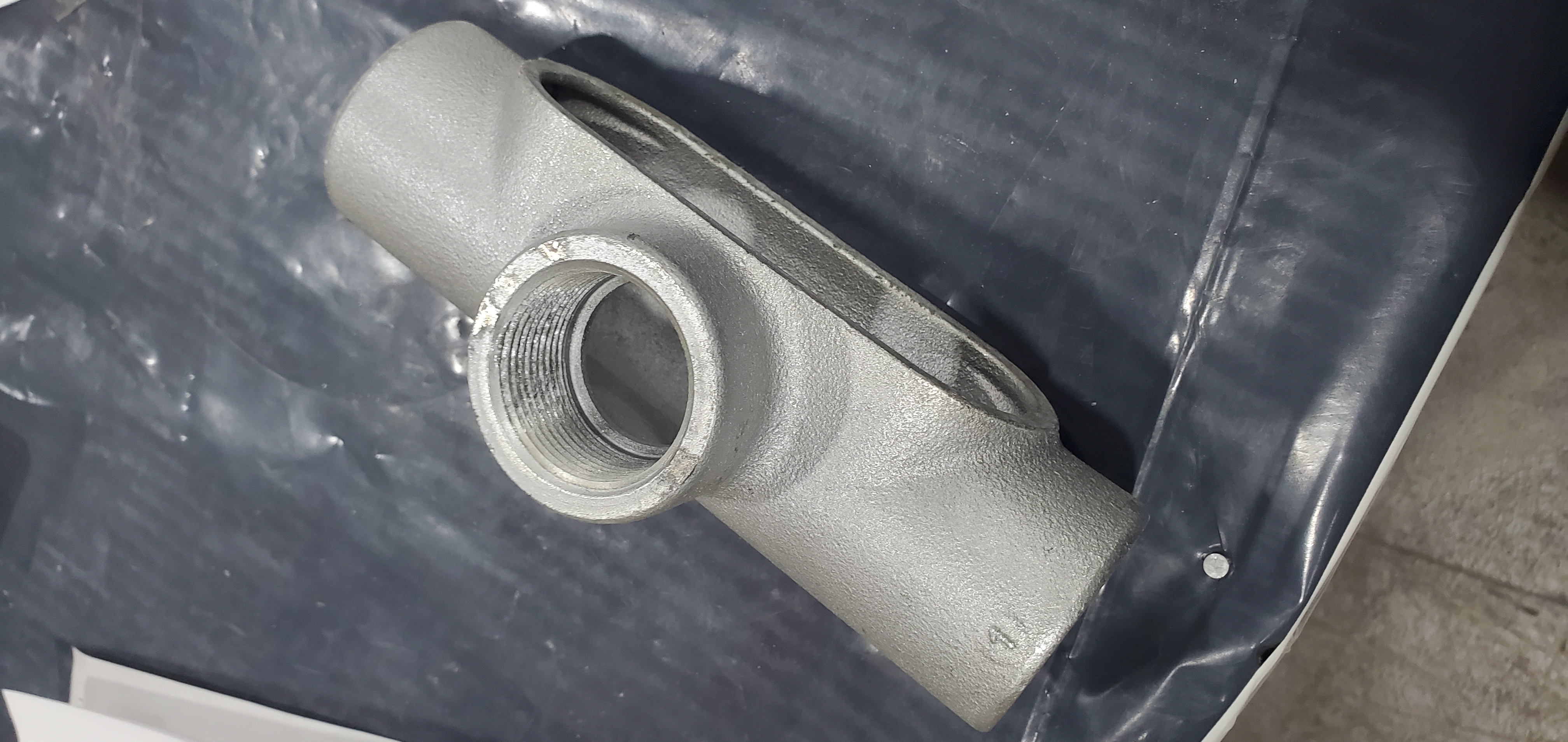 CONDUIT, BODY 1-1/4IN AL TY T THD